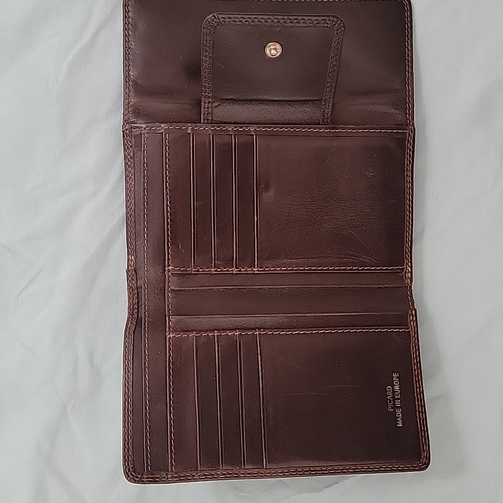 PICARD LEATHER WALLET - Picture 7 of 16